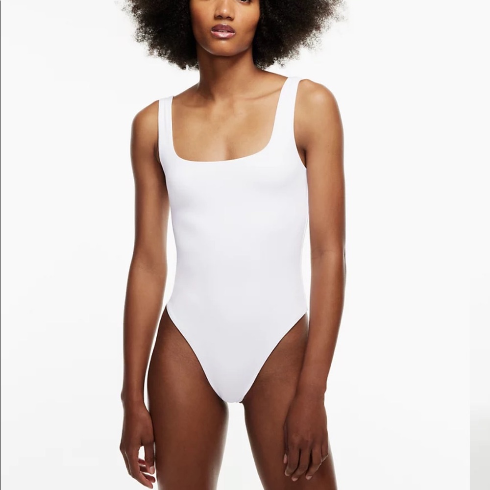 Aritzia Babaton Contour Bodysuit NWT